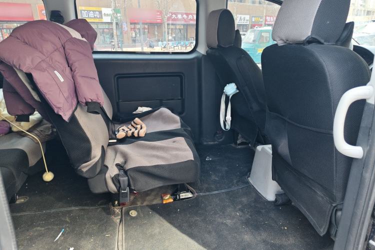 Used JAC Refine M3 2022 1.8L 7-seat Standard Edition