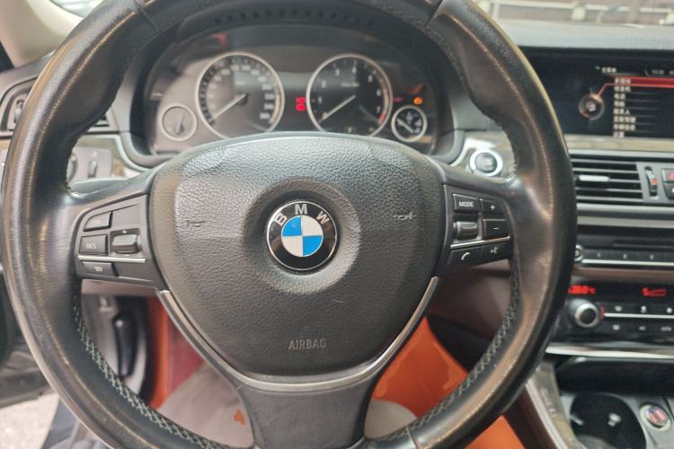 Used BMW 5 Series 2014 525Li Luxury Design Package