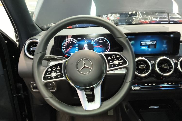 Used Mercedes-Benz GLB 2023 GLB 200 Dynamic Edition