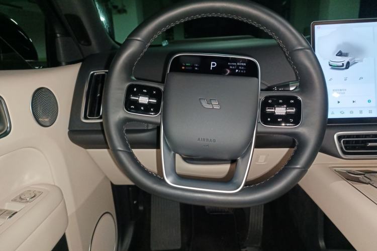 Used Li Auto L6 2024 Pro Model
