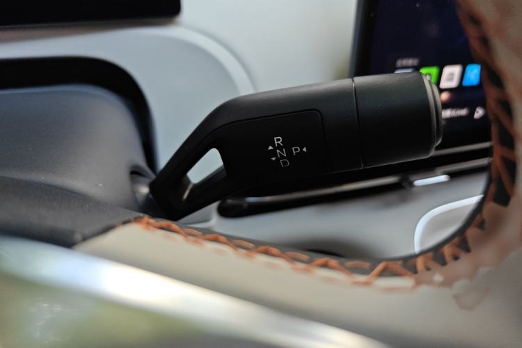 Used Geely Galaxy Xingjian 7 EM-i 2025 120km Exploration+ Version Gear Lever