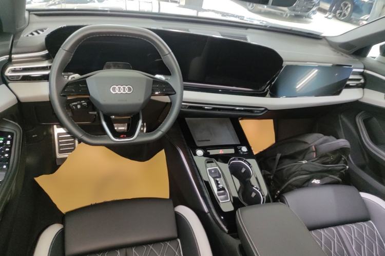 Used Audi A5L 2026 2.0T Sport Plus
