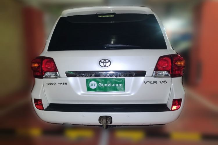 Used Toyota Land Cruiser 2015 4.6L V8 Middle East Limited Edition
