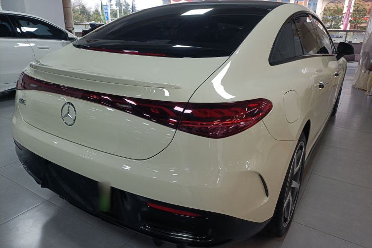 Used Mercedes-Benz EQE 2022 350 First Edition Special Version