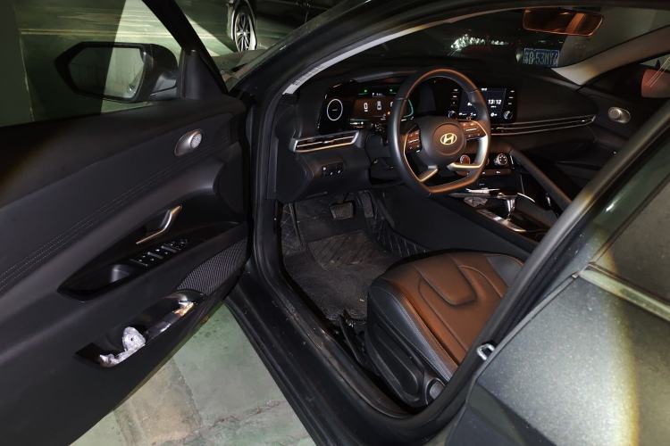 Used Hyundai Elantra 2023 1.5L CVT GLX Elite Edition