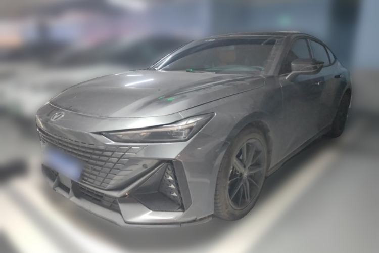 Used CHANGAN UNI-V 2023 1.5T Prestige Model