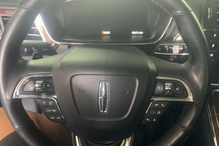 Used Lincoln Continental 2019 2.0T Two-Wheel Drive Luxury Edition China VI Standard