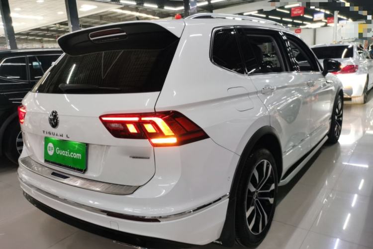 Used Volkswagen Tiguan L 2021 330TSI Automatic Two-Wheel Drive R-Line Enhanced Edition Rear Right 45 Deg