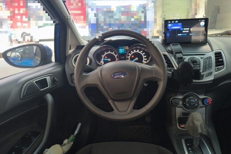 Used Ford Fiesta 2013 Hatchback 1.5L Automatic Fashion Edition
