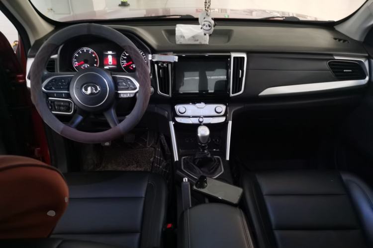 Used Great Wall Poer 2021 2.0T Commercial Version Manual Gasoline Two-Wheel Drive Elite Standard Box GW4C20B Center Console