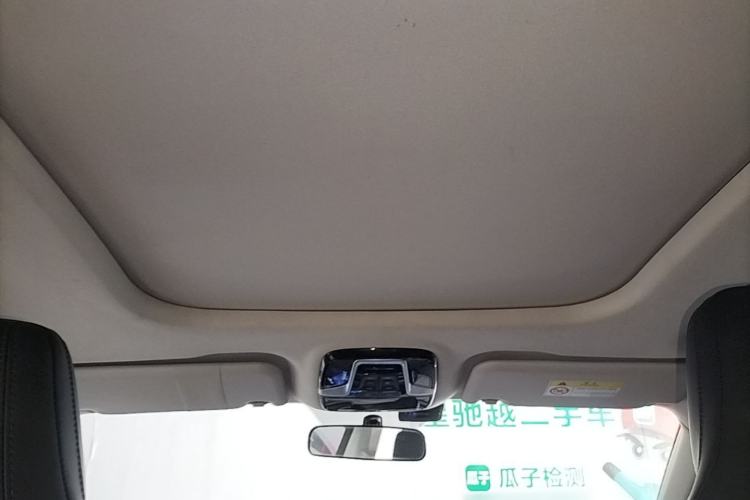 Used SOL QX 2021 300T DCT Prestige Smart Connectivity Version