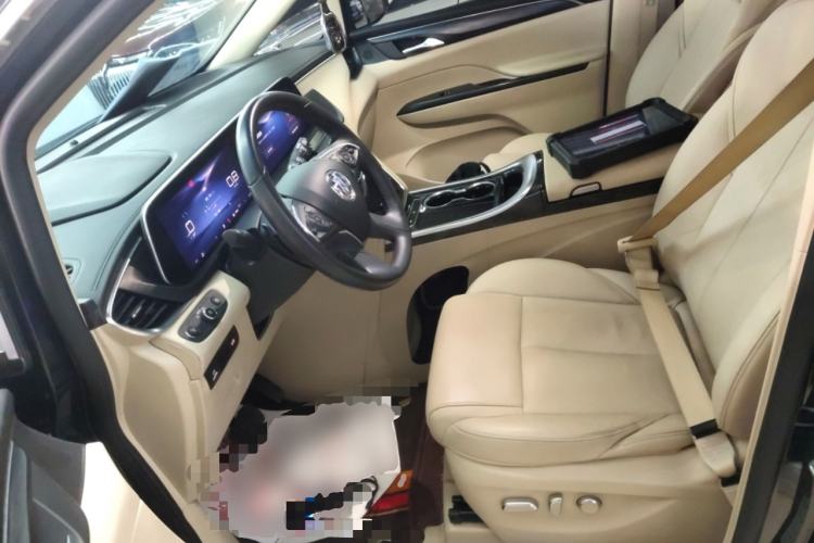 Used Buick GL8 2023 ES Lu Zun Deluxe Model
