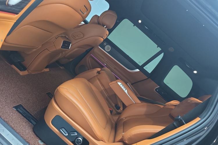 Used Hima AITO M9 2024 Range-Extended Ultra Version 52 kWh 6-Seater Model
