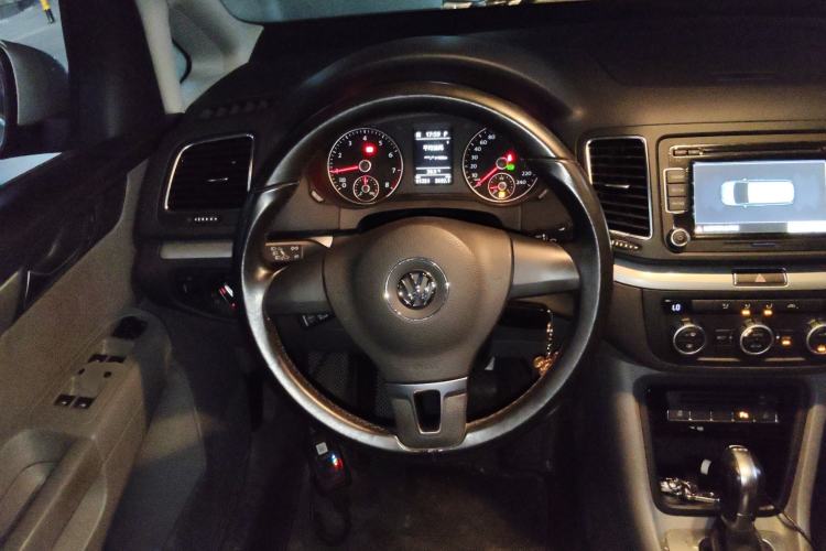 Used Volkswagen Sharan 2014 2.0 TSI Standard Model
