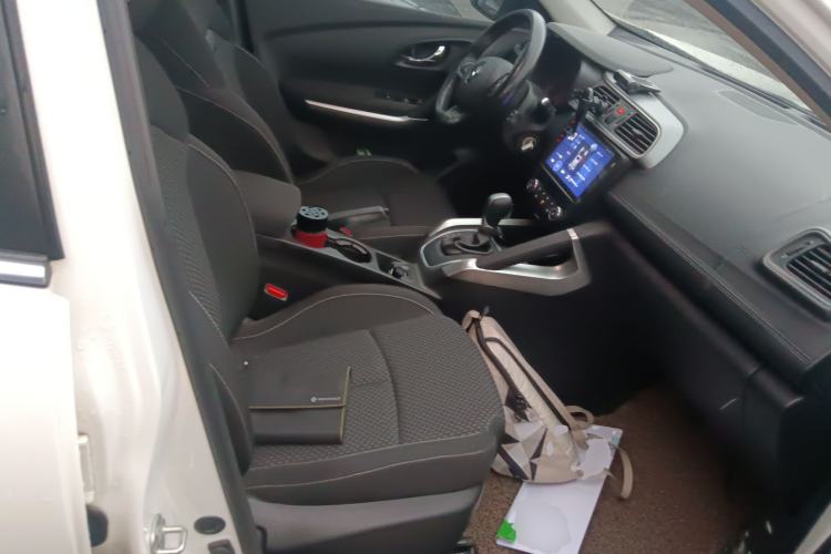 Used Renault Kadjar 2016 2.0L Two-Wheel Drive Comfort Edition Right Front Seat