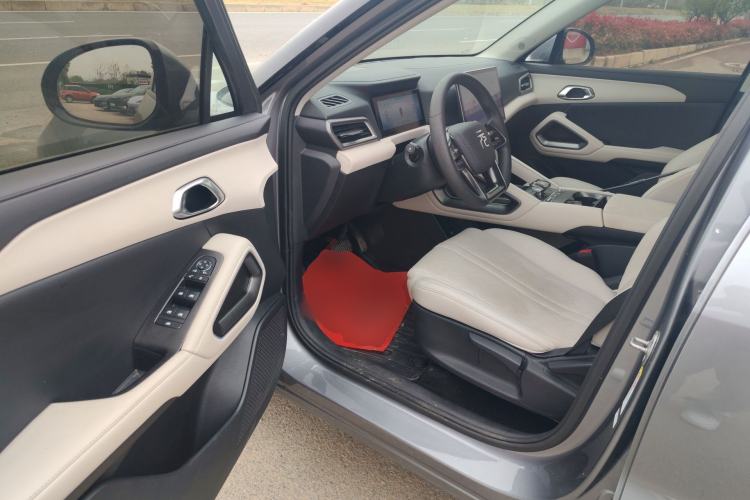 Used BYD Yuan UP 2024 401KM Leading Edition
