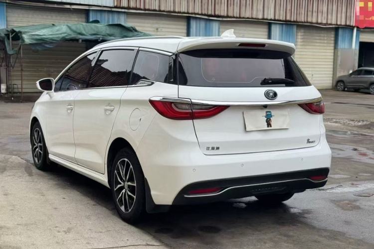 Used BYD Song MAX 2017 1.5T Automatic Smart Connect Elite 7-Seater