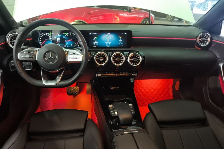 Used Mercedes-Benz A-Class 2022 Restyled A 200 L Sport Sedan Fashion Version