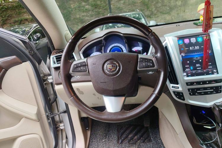 Used Cadillac SRX 2011 3.0L Flagship Edition