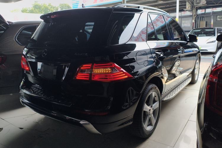 Used Mercedes-Benz M-Class 2014 ML 320 4MATIC