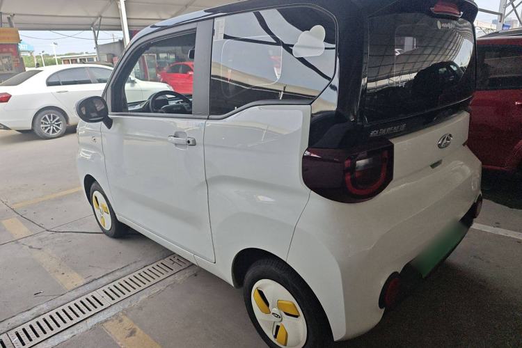 Used Chery QQ Ice Cream 2022 170km Sundae Phosphate Lithium-Ion