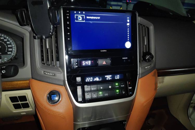 Used Toyota Land Cruiser 2016 4.0L Automatic GX-R Audio And AC Panel