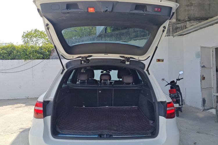 Used Mercedes-Benz GLC 2018 Facelift GLC 200 4MATIC