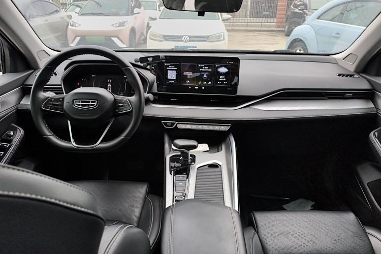 Used Geely Auto Preface 2021 2.0TD Luxury Version Center Console