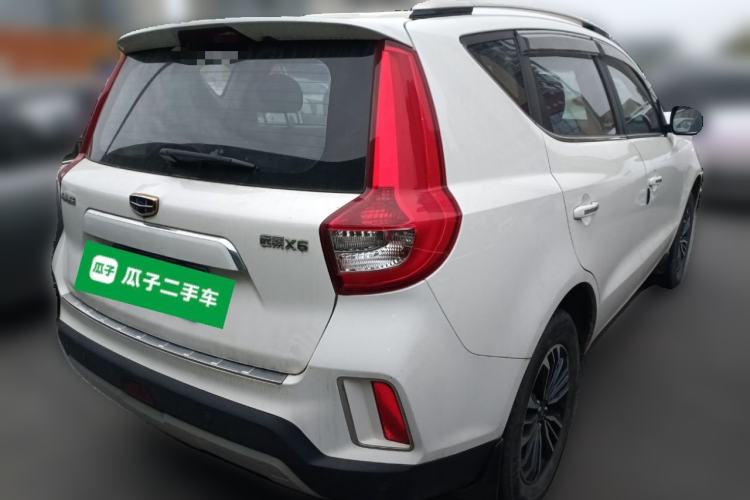 Used Geely Auto Vision X6 2016 1.8L Manual Luxury Model
