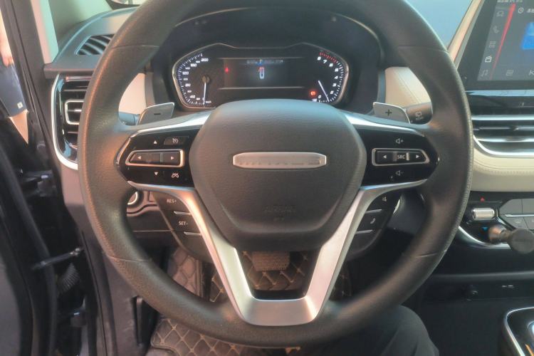 Used SAIC MAXUS G20 2021 Facelifted PLUS 2.0T Gasoline Automatic Luxury Edition