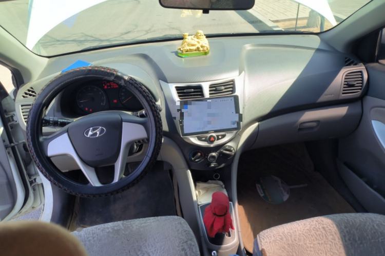 Used Hyundai Verna (older generation) 2010 Sedan 1.4L Automatic Comfort Model GS
