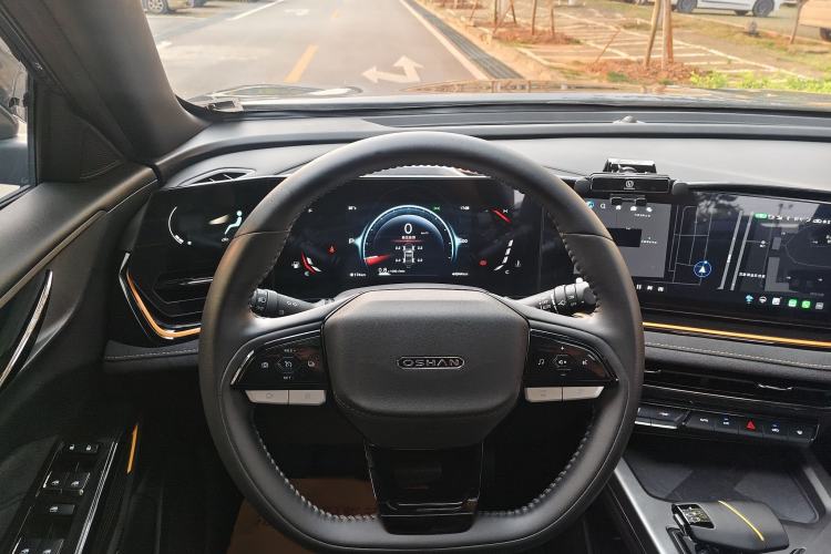 Used CHANGAN OSHAN X5 PLUS 2023 Revised 1.5T DCT Excellence Edition Steering Wheel