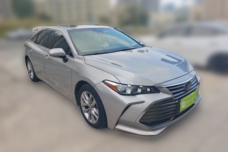 Used Toyota Avalon 2019 Dual-Engine 2.5L Luxury Edition China VI Standard
