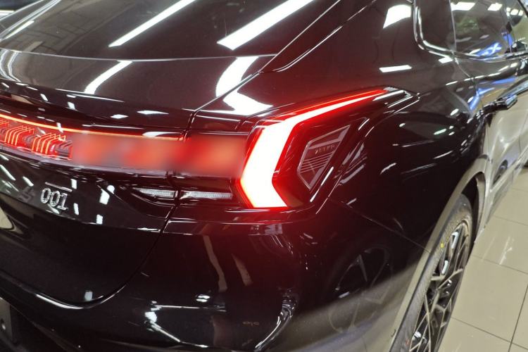 Used Zeekr 001 2026 Model 103° Rear-Drive Max Version Right Rear Taillight