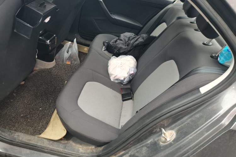 Used Skoda Rapid 2015 1.6L Manual Le Xuan Model