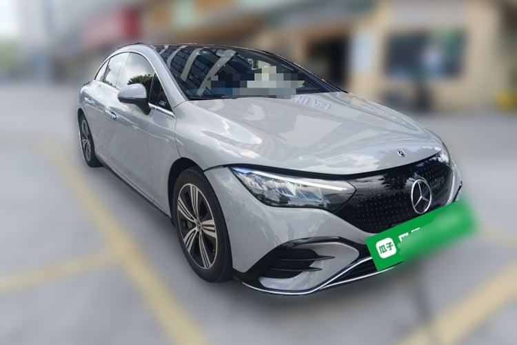 Used Mercedes-Benz EQE 2022 350 Luxury Edition Front Right 45 Deg