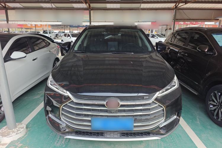 Used BYD Tang 2018 2.0T Automatic Smart Connect Prestige 7-Seater China V Standard