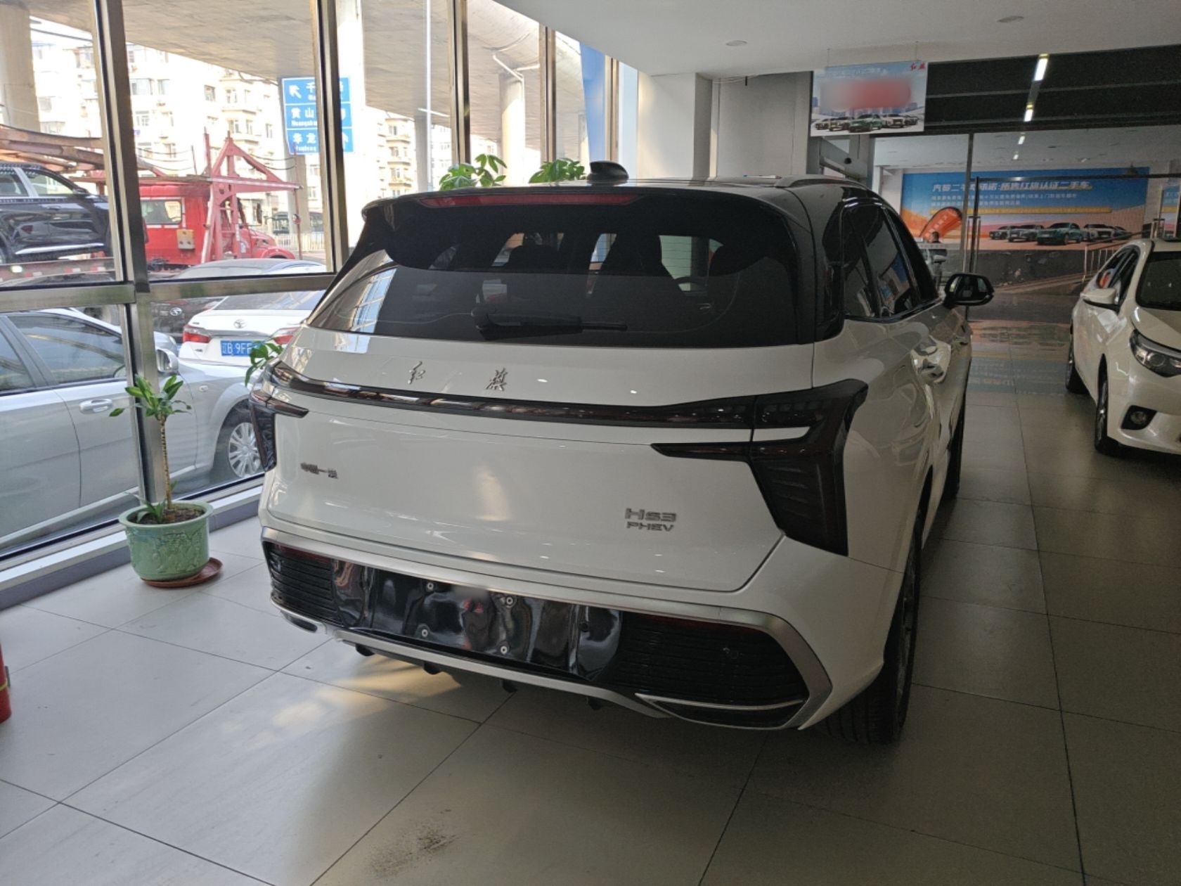 Hongqi HS3 PHEV 2024 PHEV 115km Jingwei Edition — снимка 6
