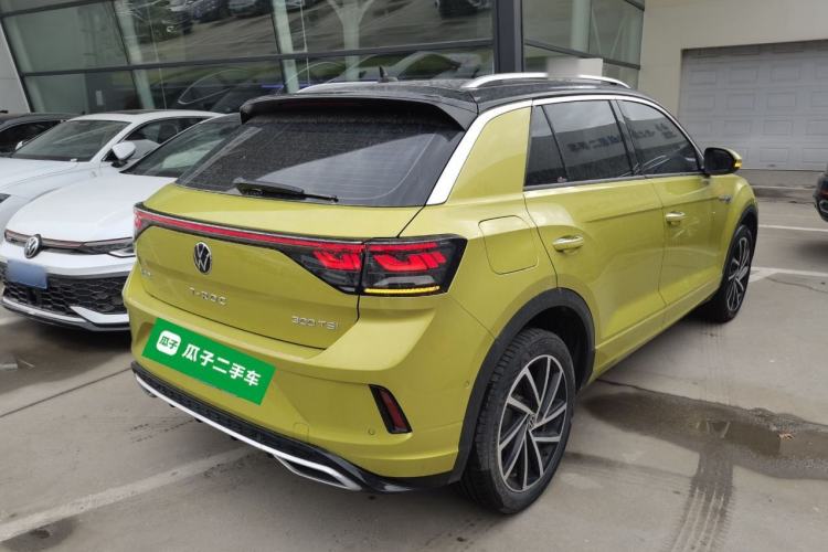 Used Volkswagen T-ROC 2023 300TSI DSG Two-Wheel Drive Starlight Edition
