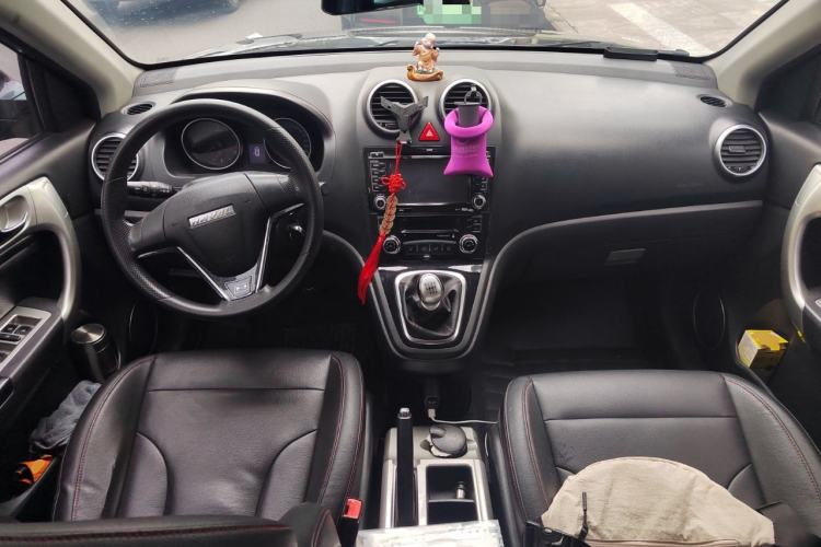 Used Haval H6 2016 Upgraded Model 1.5T Manual Two-Wheel Drive Urban Version
