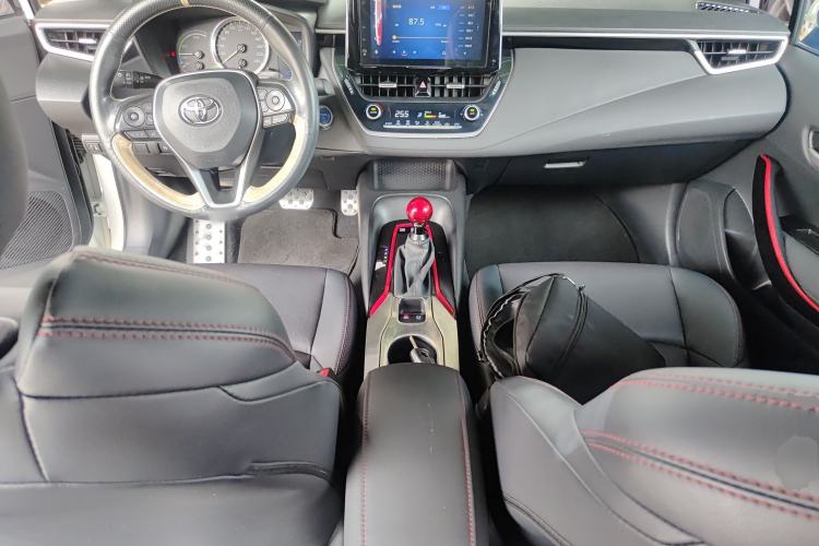 Used Toyota Levin 2019 Dual-Engine 1.8H E-CVT Sport Edition China VI Standard Center Console