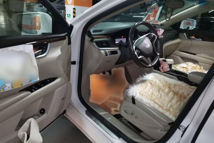 Used Cadillac XTS 2017 28T Elite Model Driver Seat