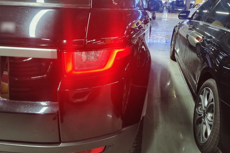 Used Land Rover Range Evoque 2018 240 PS SE Smart Brilliance Edition