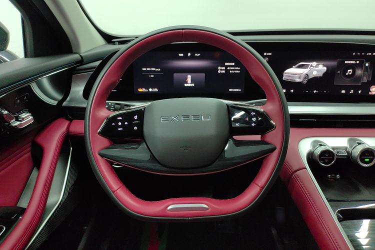 Used EXEED Stellar C-DM 2024 1.5T Long-Range Pro
