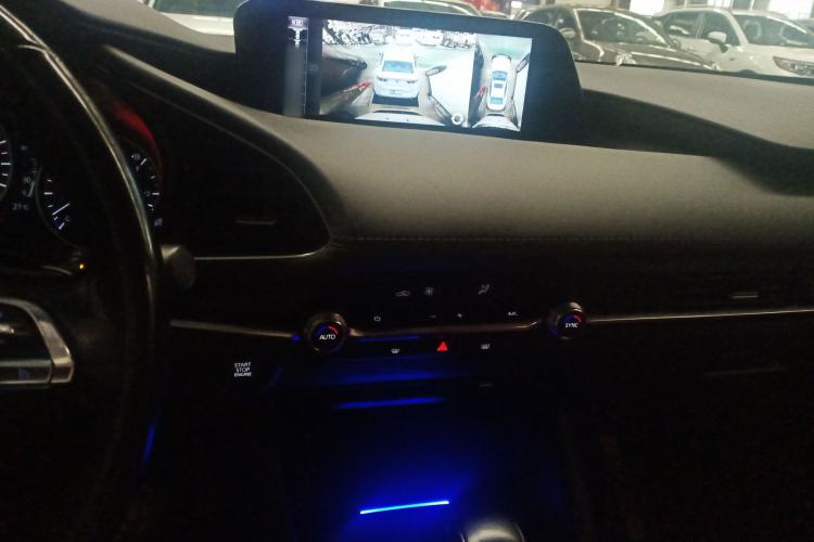 Used Mazda 3 Axela 2023 2.0L Automatic ZhiXuan Edition
