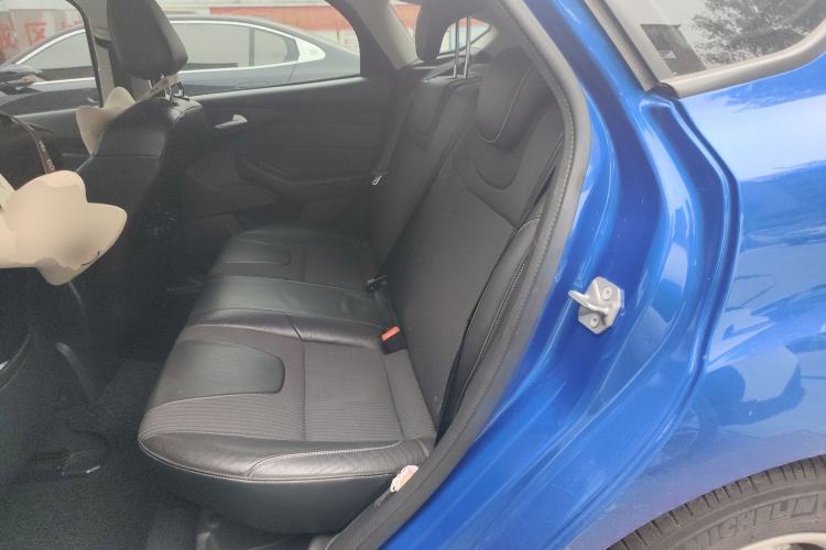 Used Ford Focus 2012 Hatchback 1.6L Automatic Fashion Edition
