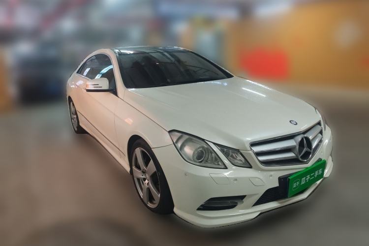 Used Mercedes-Benz E-Class 2012 E 200 CGI Coupe Front Right 45 Deg