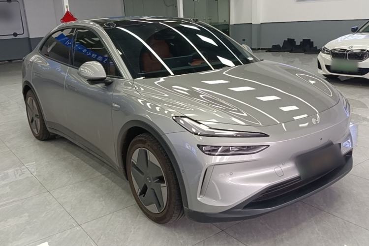 Used ONVO L60 2024 60 kWh Rear-Drive Version