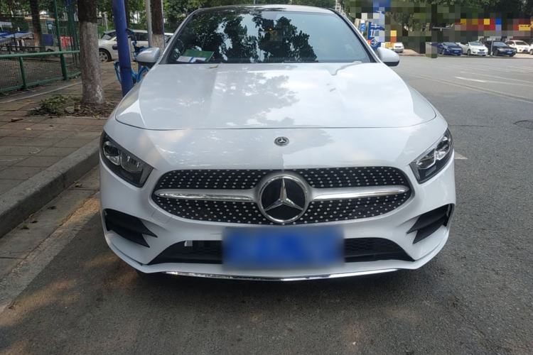 Used Mercedes-Benz A-Class 2020 Restyled A 200 L Sport Sedan Fashion Version Front