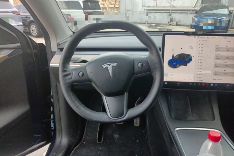 Used Tesla Model Y 2021 Long-Range All-Wheel-Drive Version 3D7